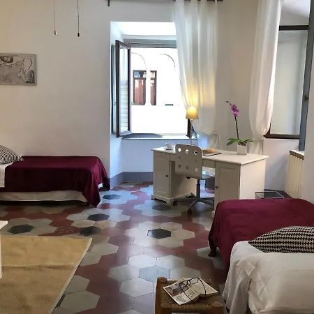 شقة Navona