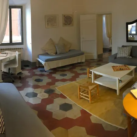 Navona Appartement *